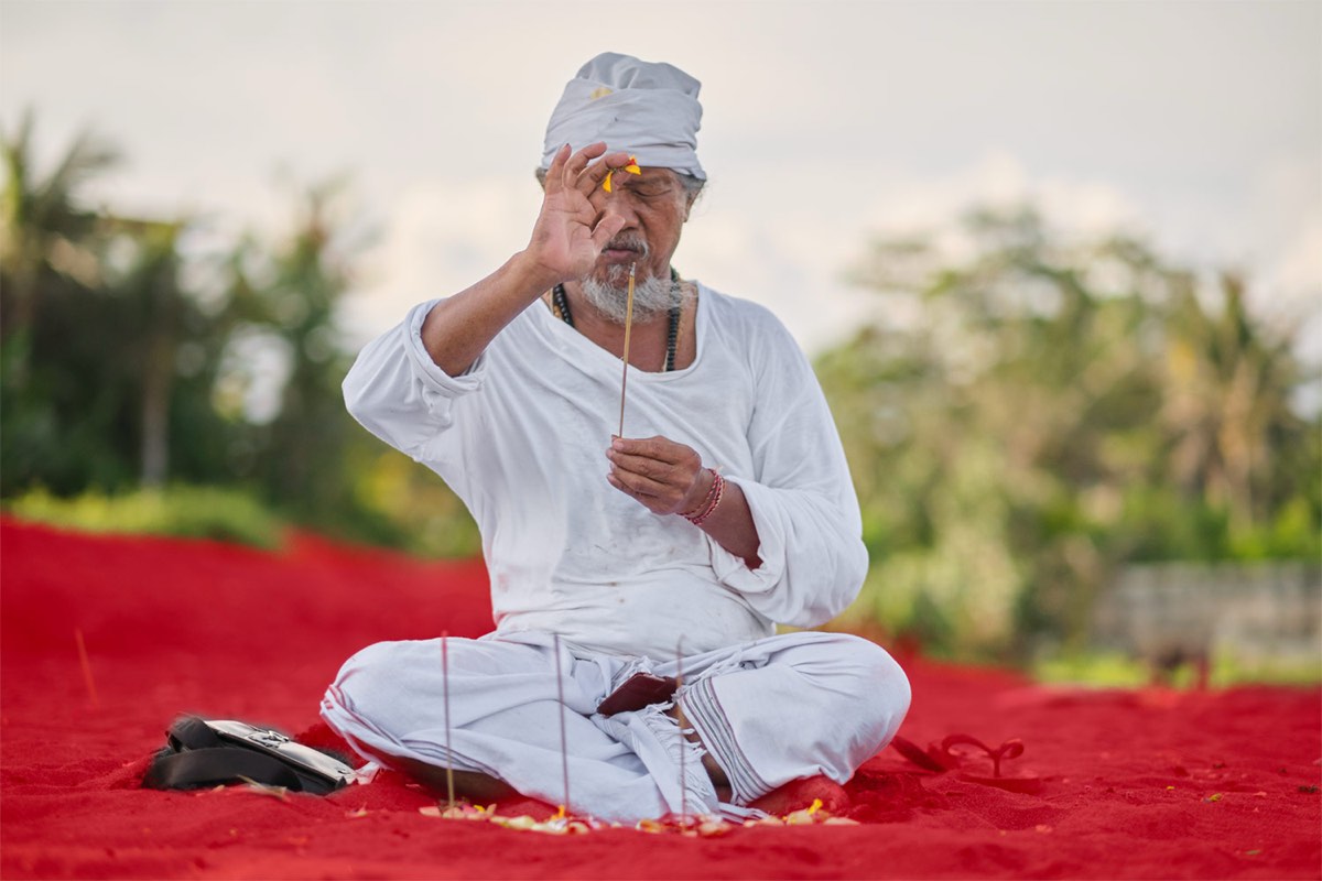 Portrait with cold-warm contrast